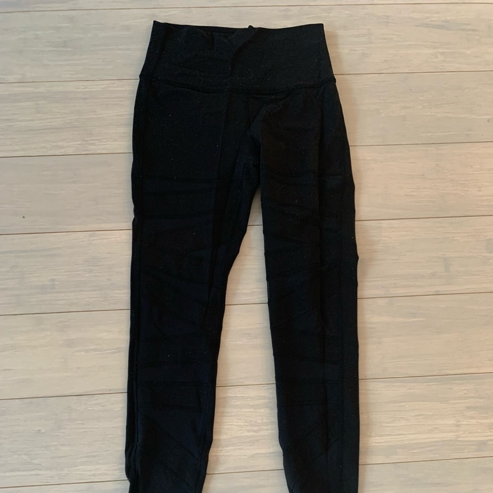 Lululemon mesh leggings